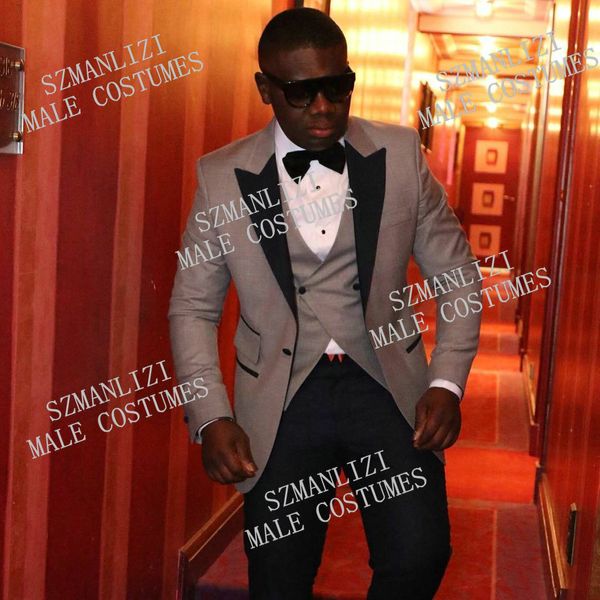 2020 italian mens suits light grey wedding dress groom tuxedos mens wedding suit costume homme prom party suits man 3 piece, Black;gray
2020 italian mens suits light grey wedding dress groom tuxedos mens wedding suit costume homme prom party suits man 3 piece, Black;gray