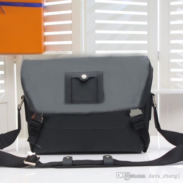 new luxury fashion messenger bag limited edition classic single room messenger bag copy pm voyager designer luxury handbags purses :m40511
new luxury fashion messenger bag limited edition classic single room messenger bag copy pm voyager designer luxury handbags purses :m40511