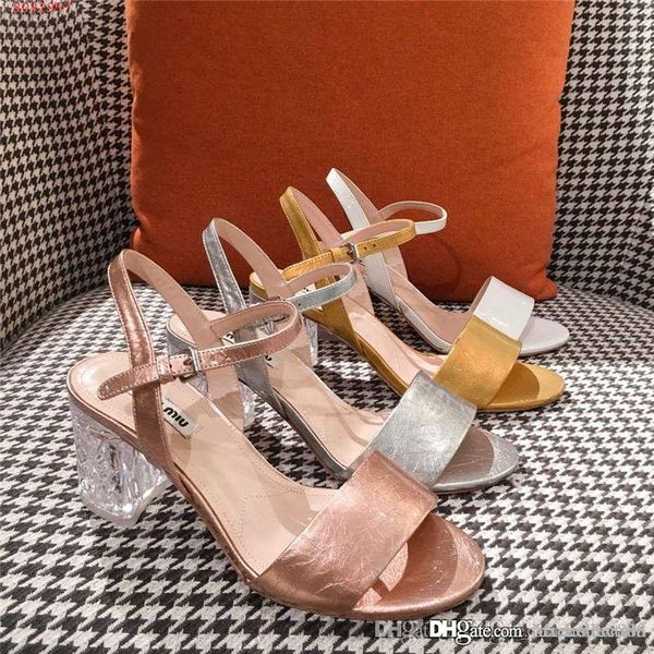 2019 latest sandals, metallic simple sense cowhide women shoes, special transparent heel high-height 6 cm, Black
2019 latest sandals, metallic simple sense cowhide women shoes, special transparent heel high-height 6 cm, Black