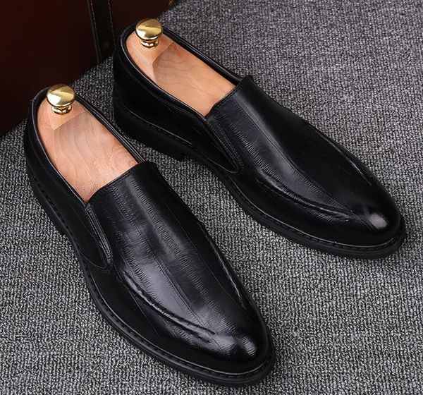 2021 men casual shoes leather men flats soft boat shoes outdoor lightweight brown black men formal shoes size: eu39-43
2021 men casual shoes leather men flats soft boat shoes outdoor lightweight brown black men formal shoes size: eu39-43