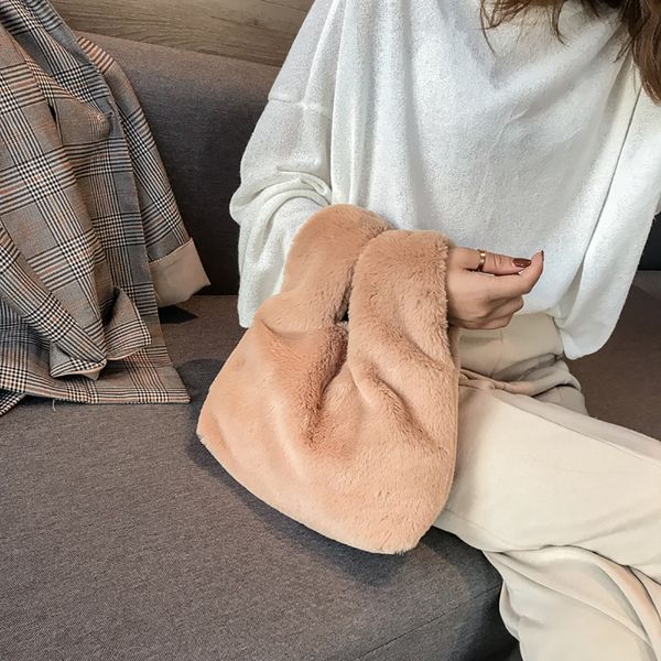 2019 autumn and winter women bag new fashion handbag plush casual vest bag female shoulder hand bags bolsa feminina
2019 autumn and winter women bag new fashion handbag plush casual vest bag female shoulder hand bags bolsa feminina