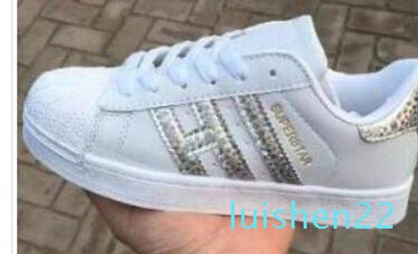 36-45 кроссовки для мужчин женщины low cut узелок повседневная спортивная обувь открытый мужская zapatillas кроссовки полуботинки l22, Black
36-45 кроссовки для мужчин женщины low cut узелок повседневная спортивная обувь открытый мужская zapatillas кроссовки полуботинки l22, Black