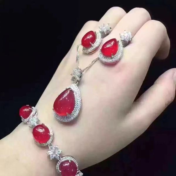 jade pendant necklace bracelet earrings yellow, green, red and pink three-piece set s925 silver set send mother color beauty, Black
jade pendant necklace bracelet earrings yellow, green, red and pink three-piece set s925 silver set send mother color beauty, Black