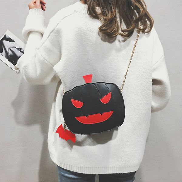 2019 new winter bag korean female pu bag chain personalized funny pumpkin head buns diagonal shoulder bag, Black;red
2019 new winter bag korean female pu bag chain personalized funny pumpkin head buns diagonal shoulder bag, Black;red