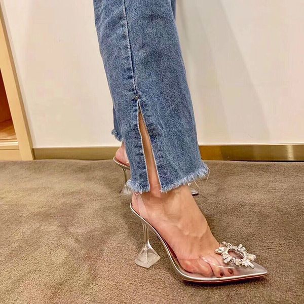 2019 designer transparent crystal high-heeled shoes leather women pump women high heels, pointed toe golden triangle with wedding d3, Black
2019 designer transparent crystal high-heeled shoes leather women pump women high heels, pointed toe golden triangle with wedding d3, Black