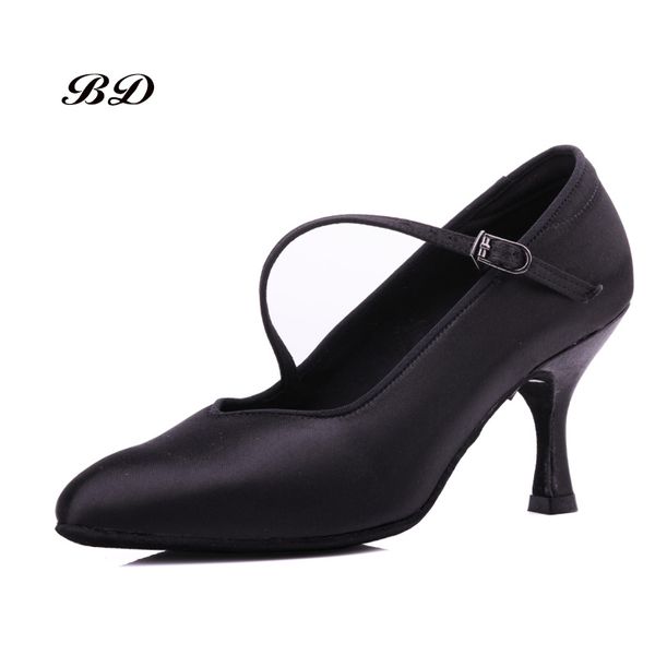 dance shoes modern annalisa series women's latin shoes soft bottom national standard ballroom factory out stock bd 138
dance shoes modern annalisa series women's latin shoes soft bottom national standard ballroom factory out stock bd 138