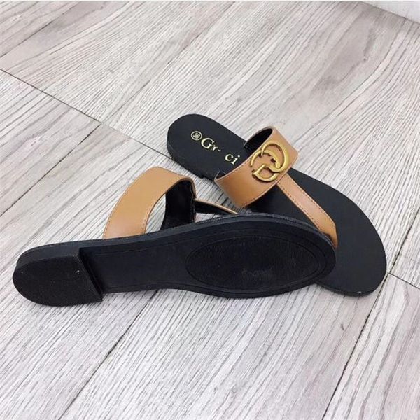 2 gûccì slippers summer high-end women's shoes beach flip-flops slippers designer flat sandals metal buckle leather flat slippers queen, Black
2 gûccì slippers summer high-end women's shoes beach flip-flops slippers designer flat sandals metal buckle leather flat slippers queen, Black