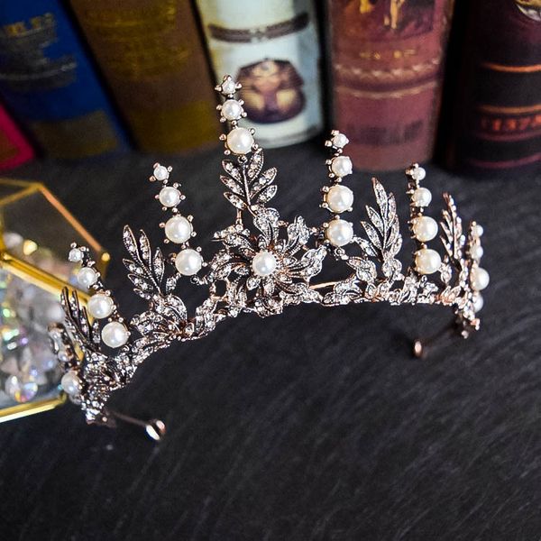 ретро барокко невесты коронки ювелирные изделия женщины головной убор свадебный корона обруч невесты головной убор 2019, Silver
ретро барокко невесты коронки ювелирные изделия женщины головной убор свадебный корона обруч невесты головной убор 2019, Silver