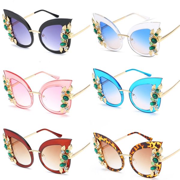 cat eye sunglass for women mirror flat lense women cat eye sunglasses classic twin-beams rose gold frame sun glasses for women #42141, White;black
cat eye sunglass for women mirror flat lense women cat eye sunglasses classic twin-beams rose gold frame sun glasses for women #42141, White;black