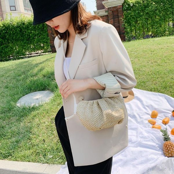 straw woven women cloud shoulder bags pu splicing ladies fashion shoulder bag handbags fashion crossbody clutch purse
straw woven women cloud shoulder bags pu splicing ladies fashion shoulder bag handbags fashion crossbody clutch purse