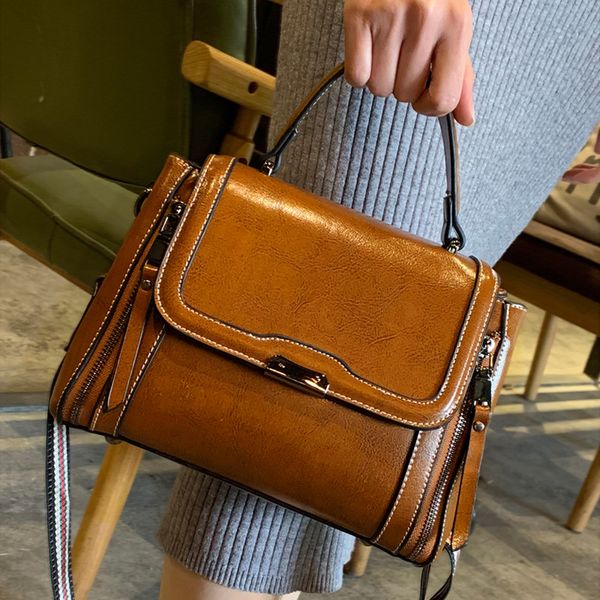 women bag oil wax women's leather handbags luxury lady handbags with purse pocket women messenger bag big tote sac bols
women bag oil wax women's leather handbags luxury lady handbags with purse pocket women messenger bag big tote sac bols