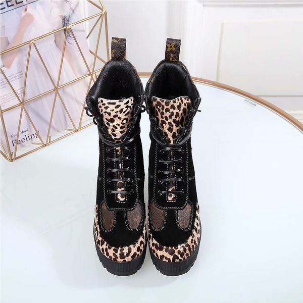 vintage european station winter new short boots thick with high heel martin boots leather patform thick bottom locomotive boots female tide
vintage european station winter new short boots thick with high heel martin boots leather patform thick bottom locomotive boots female tide