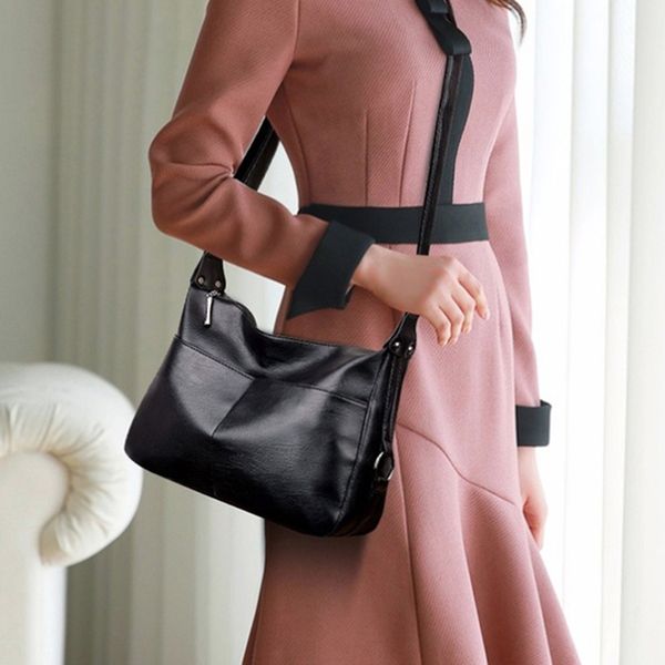 handbags women shoulder crossbody bag female casual large totes pu leather ladies patchwork messenger bag
handbags women shoulder crossbody bag female casual large totes pu leather ladies patchwork messenger bag