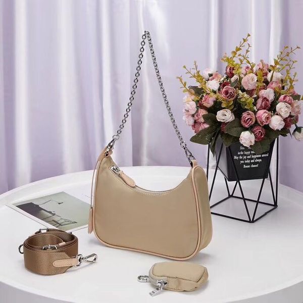 wholesale new ladies armpit bag three-piece nylon shoulder simple handbag crescent bag waterproof tide female shoulder messenger bag
wholesale new ladies armpit bag three-piece nylon shoulder simple handbag crescent bag waterproof tide female shoulder messenger bag