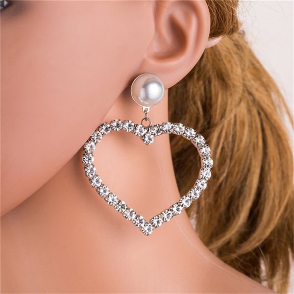 korean luxury exaggerated full rhinestone big love heart drop earrings simulated pearl wedding earrings for women bridal jewelry, Golden;silver
korean luxury exaggerated full rhinestone big love heart drop earrings simulated pearl wedding earrings for women bridal jewelry, Golden;silver