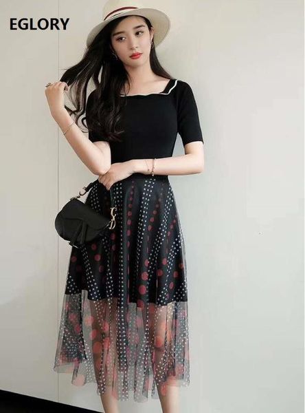 women's set 2020 summer skirt suit ladies black knitted +polka dot print high waist mid-calf skirt set casual, White
women's set 2020 summer skirt suit ladies black knitted +polka dot print high waist mid-calf skirt set casual, White