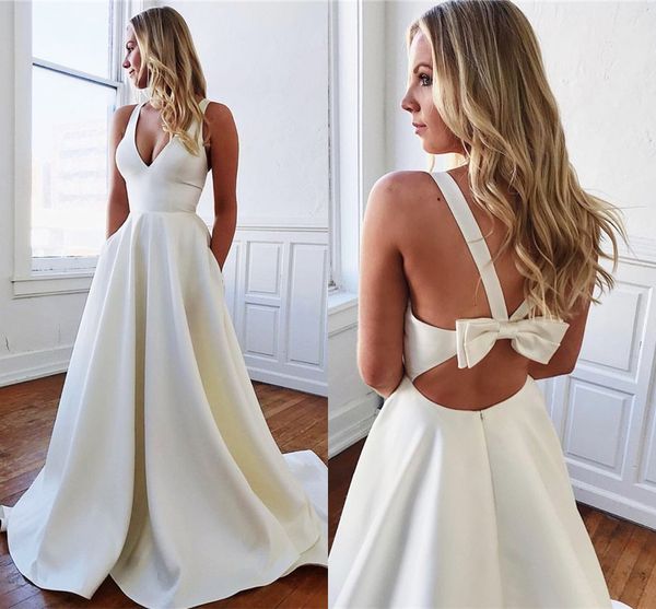 vintage spaghetti open back prom dress white satin v neck evening gown luxury plus size formal party dresses with bow, Black
vintage spaghetti open back prom dress white satin v neck evening gown luxury plus size formal party dresses with bow, Black