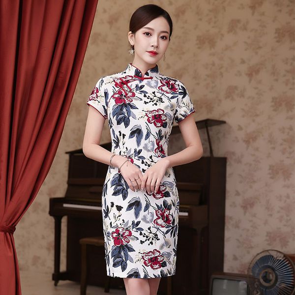 2019 red chinese wedding dress female long short sleeve cheongsam gold chinese traditional dress women qipao for wedding party
2019 red chinese wedding dress female long short sleeve cheongsam gold chinese traditional dress women qipao for wedding party