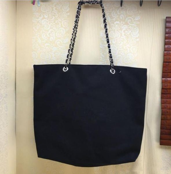2020 classic brand fashion c symbol shopping canvas bag with chain luxury pattern shoulder bag women handbag cosmetic storage case
2020 classic brand fashion c symbol shopping canvas bag with chain luxury pattern shoulder bag women handbag cosmetic storage case