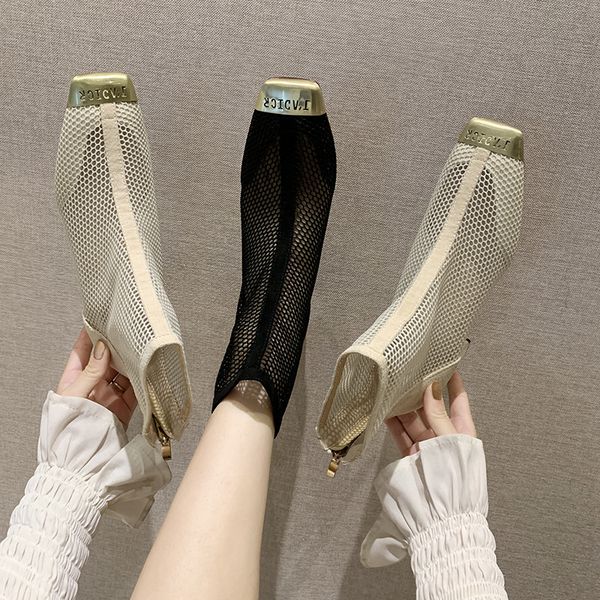 hollow breathable mesh boots, coarse heel fashion cool boots, square - cut martin boots, Black
hollow breathable mesh boots, coarse heel fashion cool boots, square - cut martin boots, Black