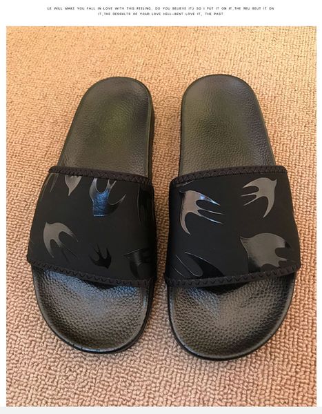 b3 quality 5a italy women men slides summer luxury designer beach indoor flat g shoes brand mens sandals slippersluxury designer slippers, Black;red
b3 quality 5a italy women men slides summer luxury designer beach indoor flat g shoes brand mens sandals slippersluxury designer slippers, Black;red
