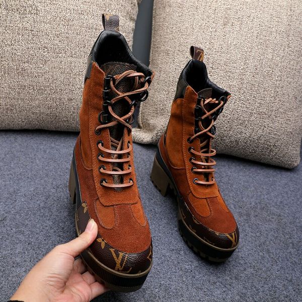 high-end color matching lace-up martin boots 2020 thick bottom waterproof heel women's boots high heel women's short boots custom, Black
high-end color matching lace-up martin boots 2020 thick bottom waterproof heel women's boots high heel women's short boots custom, Black