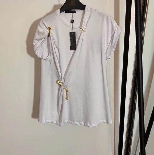 2020 new fashion runwaya ve * metal big pin design short-sleeved t-shirt s code bust 98 dress length 65n298, White
2020 new fashion runwaya ve * metal big pin design short-sleeved t-shirt s code bust 98 dress length 65n298, White