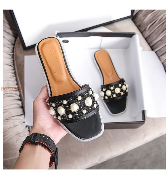 slippers summer women pearl decoration sandals fashion flat solid color outside wearing female shoes 2021 plus size 35-43, Black
slippers summer women pearl decoration sandals fashion flat solid color outside wearing female shoes 2021 plus size 35-43, Black