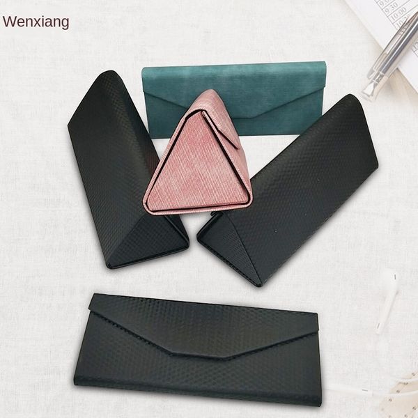 creative stereo triangular myopia foldable case case myopia glasses box wallet glasses box
creative stereo triangular myopia foldable case case myopia glasses box wallet glasses box