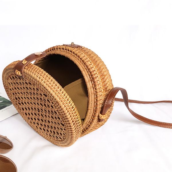 straw bag bohemian leather hasp women shoulder bag summer beach single straps rattan handmade messenger crossbody
straw bag bohemian leather hasp women shoulder bag summer beach single straps rattan handmade messenger crossbody
