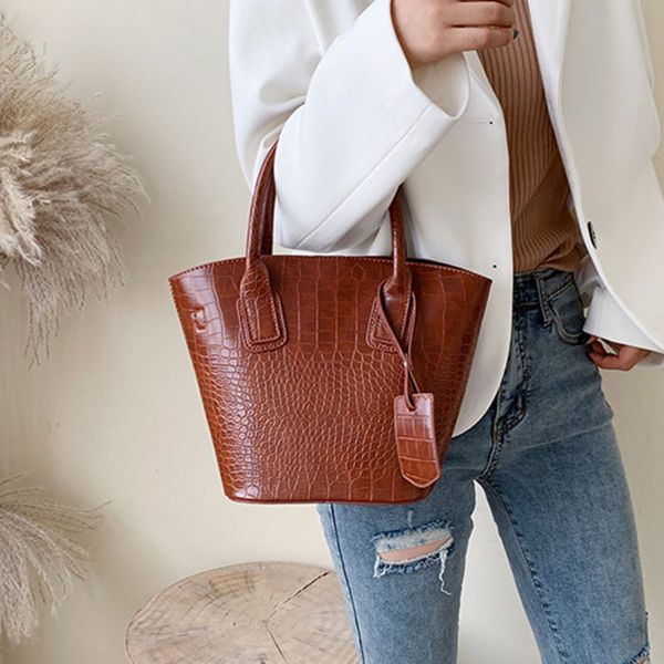 vintage crocodile bolsos shoulder bags for women fashion handbags for ladies messenger handbag casual bowls
vintage crocodile bolsos shoulder bags for women fashion handbags for ladies messenger handbag casual bowls