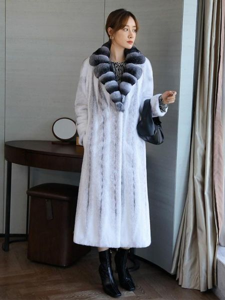 arlenesain custom 2019 new design long white patchwork chinchilla fur collar women coat, Black
arlenesain custom 2019 new design long white patchwork chinchilla fur collar women coat, Black