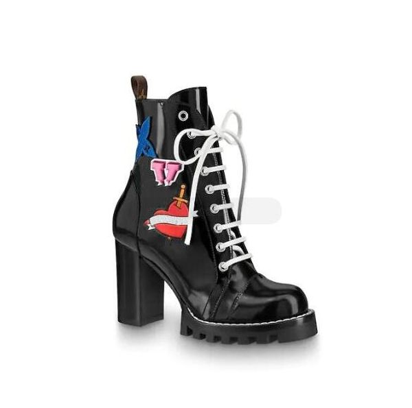 women's leather boots star trail popular vogue heel black leather shoelaces vulcanizate outsole luxury martin boots
women's leather boots star trail popular vogue heel black leather shoelaces vulcanizate outsole luxury martin boots