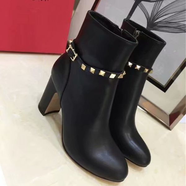 2018 genuine leather black women boots fashion rivets round toe chunky high heels pumps runway gladiator party dress shoes woman
2018 genuine leather black women boots fashion rivets round toe chunky high heels pumps runway gladiator party dress shoes woman
