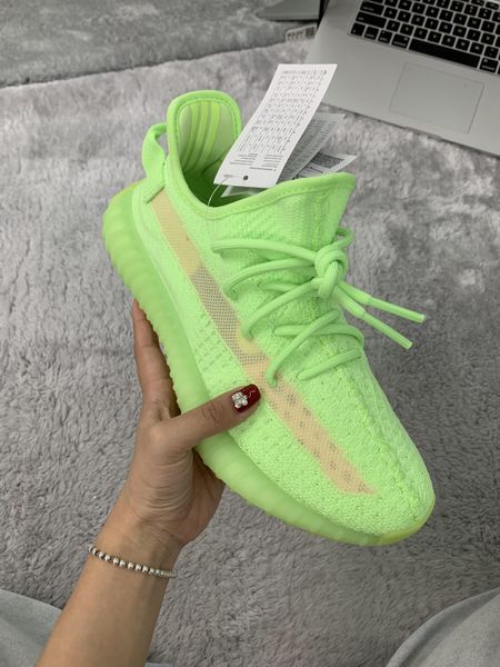 350gid glow in the dark 350striple black static 3m reflective kanye west men running shoes
350gid glow in the dark 350striple black static 3m reflective kanye west men running shoes