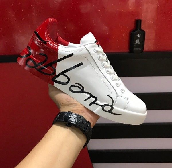 Men de igner hoe dolce off gabbana portofino neaker in leather and patent white ace neaker men women luxury trainer hoe
Men de igner hoe dolce off gabbana portofino neaker in leather and patent white ace neaker men women luxury trainer hoe