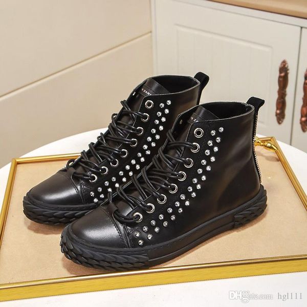 autumn and winter new fashion street fashion light leather small white shoes comfortable high help hip hop rivet tie flat casual shoes men&#
autumn and winter new fashion street fashion light leather small white shoes comfortable high help hip hop rivet tie flat casual shoes men&#