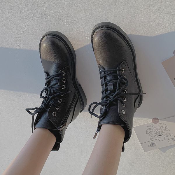rock shoes woman boots women new 2019 lace up winter footwear round toe booties ladies low heels booties autumn mid-calf 2020, Black
rock shoes woman boots women new 2019 lace up winter footwear round toe booties ladies low heels booties autumn mid-calf 2020, Black