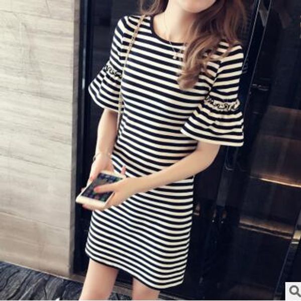 casual luxury spring summer new dress female korean version was thin in the long stripe dress short-sleeved women's long skirt tide, Black;gray
casual luxury spring summer new dress female korean version was thin in the long stripe dress short-sleeved women's long skirt tide, Black;gray