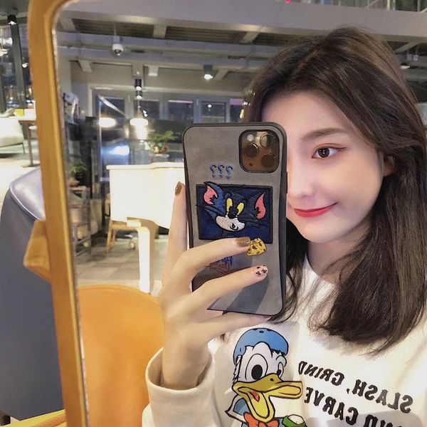 cat and mouse pattern design material phone case + iphone 7 8 plus x xr xs 11pro max perfect protection phone
cat and mouse pattern design material phone case + iphone 7 8 plus x xr xs 11pro max perfect protection phone