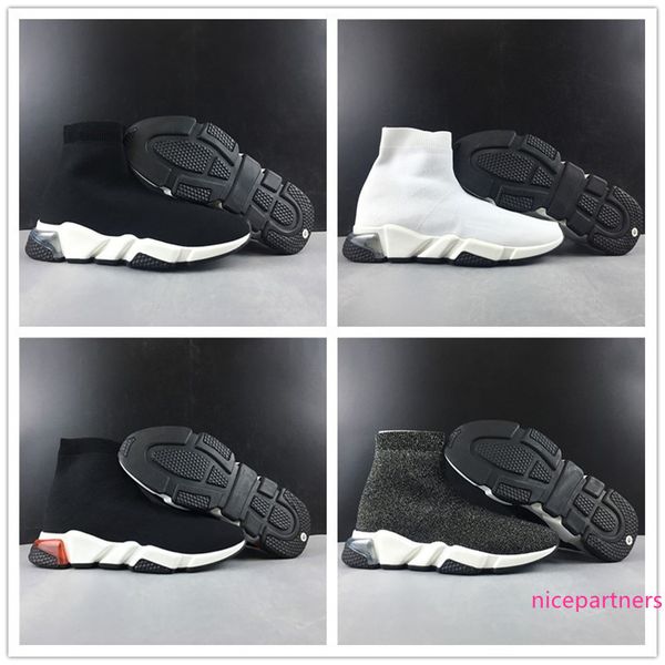 2019 paris triple s 17fw sock shoes fashion black white grey red luxury fly knitting designer mens women sports casual shoes
2019 paris triple s 17fw sock shoes fashion black white grey red luxury fly knitting designer mens women sports casual shoes