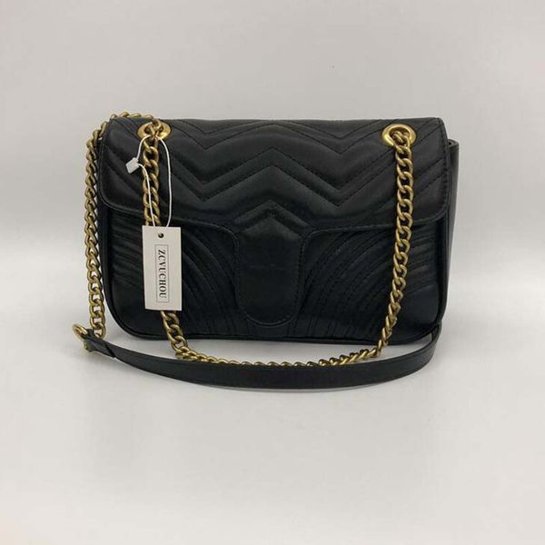 4 цвета женские сумки через плечо женская цепочка crossbody сумка мода стеганые кожаные сумки любовь сердце сумки известный дизайнер кошелек
4 цвета женские сумки через плечо женская цепочка crossbody сумка мода стеганые кожаные сумки любовь сердце сумки известный дизайнер кошелек