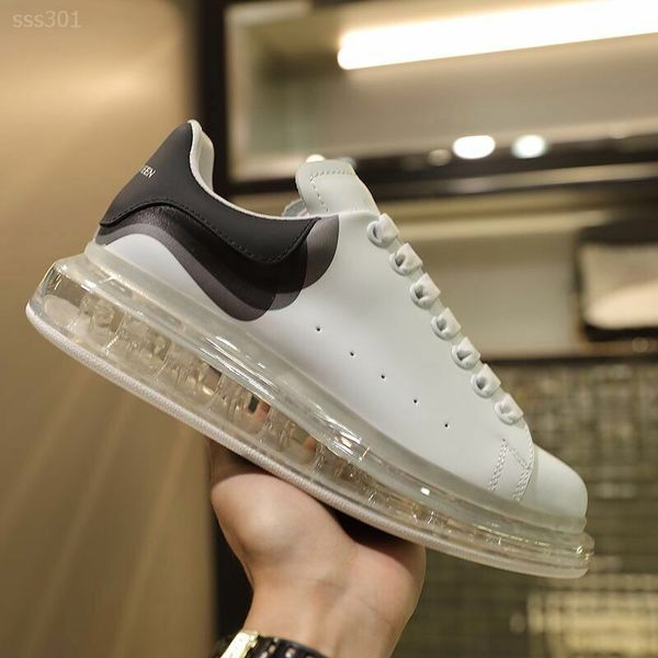 2020 selling triple black white platform luxury leisure sneakers comfortable men women outdoor fashion walking trainers casual shoes
2020 selling triple black white platform luxury leisure sneakers comfortable men women outdoor fashion walking trainers casual shoes