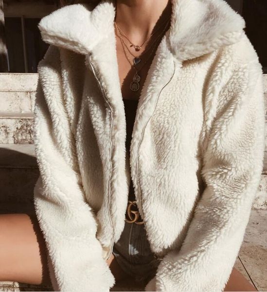 lady's short coat autumn winter warm velvet coat jacket women europe and the united states stly ing, Black;brown
lady's short coat autumn winter warm velvet coat jacket women europe and the united states stly ing, Black;brown