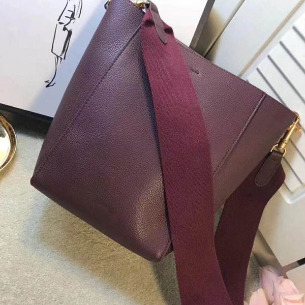 designer- famous brand bucket bag designer shoulder bags bucket brand luxury handbag genuine leather fashion crossbody bag
designer- famous brand bucket bag designer shoulder bags bucket brand luxury handbag genuine leather fashion crossbody bag