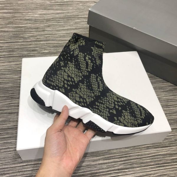 2019 new platform designer vintage luxury shoes triple women sport run shoes split genuine leather ing, Black
2019 new platform designer vintage luxury shoes triple women sport run shoes split genuine leather ing, Black