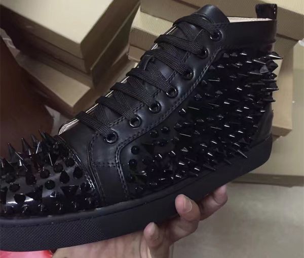 men s rivets shoes red bottom sneakers luxury leather flat bottom rhinestone shoes men s and women s party designer couple
men s rivets shoes red bottom sneakers luxury leather flat bottom rhinestone shoes men s and women s party designer couple