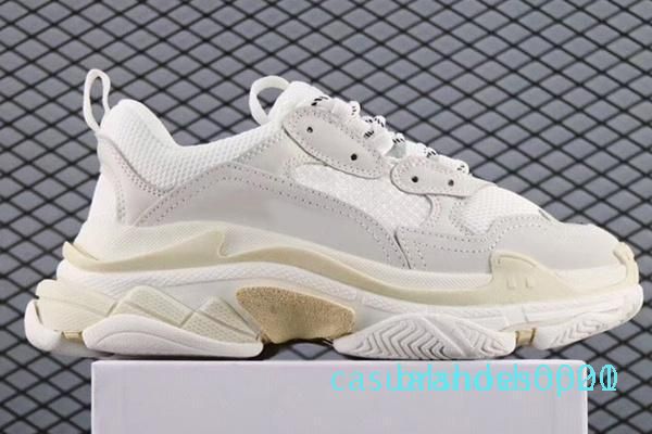 2020 fashion crystal bottom paris 17fw triple s mens designer sneakers vintage dad platform women luxury casual shoes trainers, Black
2020 fashion crystal bottom paris 17fw triple s mens designer sneakers vintage dad platform women luxury casual shoes trainers, Black