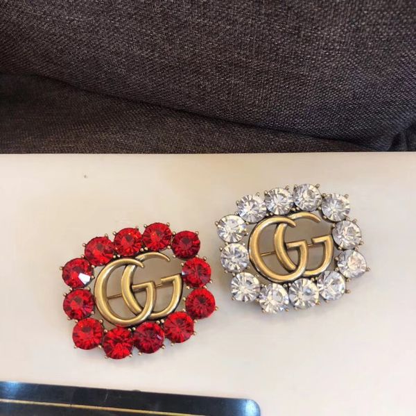 2019 Новое Прибытие Письма Брошь Высокое Качество Медь Дизайнер Брошь Костюм Отвор
2019 Новое Прибытие Письма Брошь Высокое Качество Медь Дизайнер Брошь Костюм Отвор