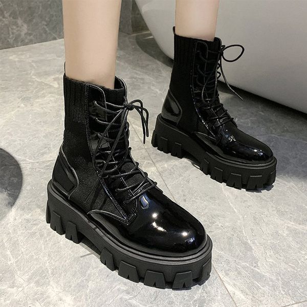2020 new army combat ankle boots woman shoes casual lace up gothic black sock platform leather boots women fashion botas mujer
2020 new army combat ankle boots woman shoes casual lace up gothic black sock platform leather boots women fashion botas mujer